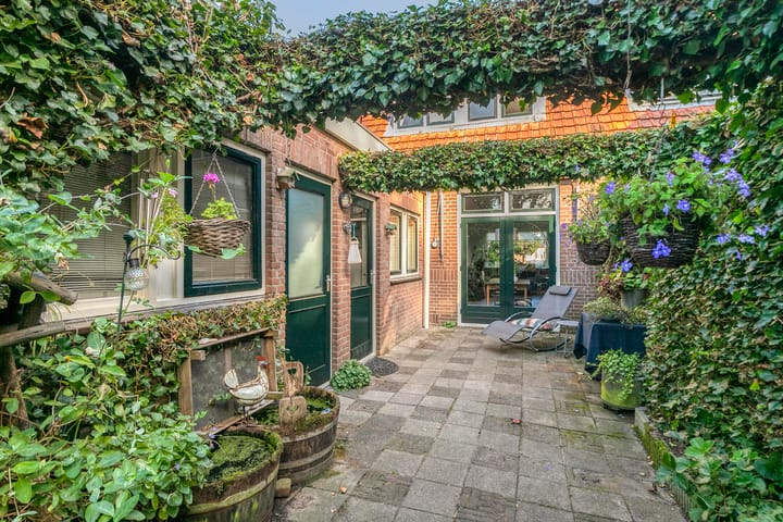 Foto 4 van Jan van Galenstraat 3