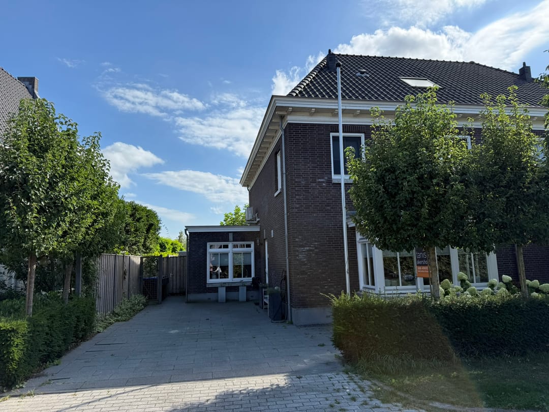 Foto 1 van Essenlaan 16