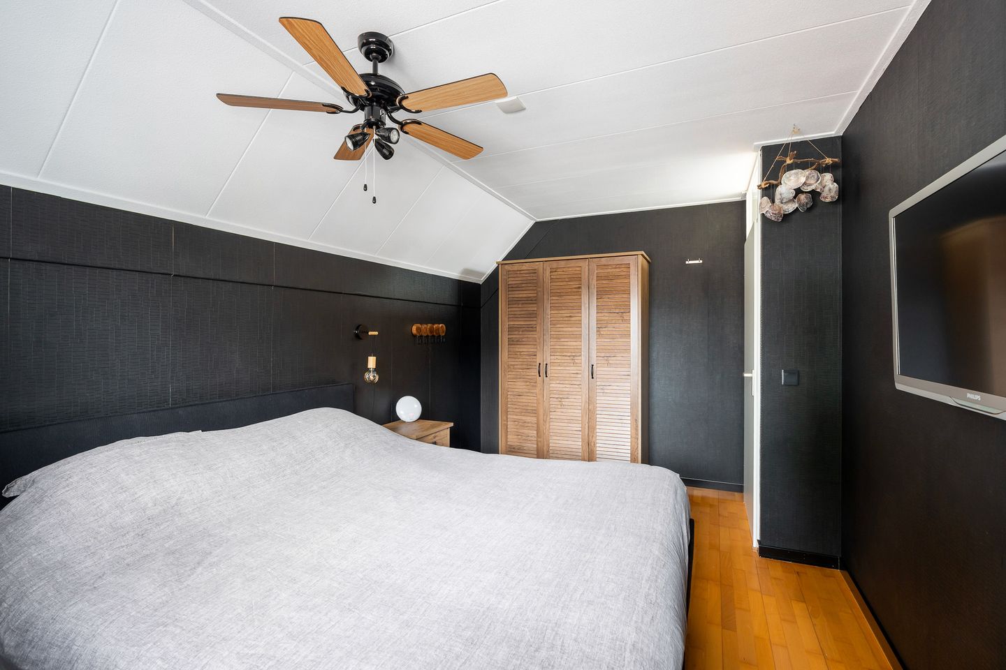 Photo 10 of Dorpsstraat 162