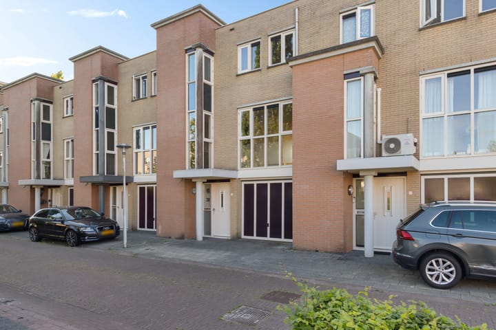 Foto 2 van Beatrixstraat 4