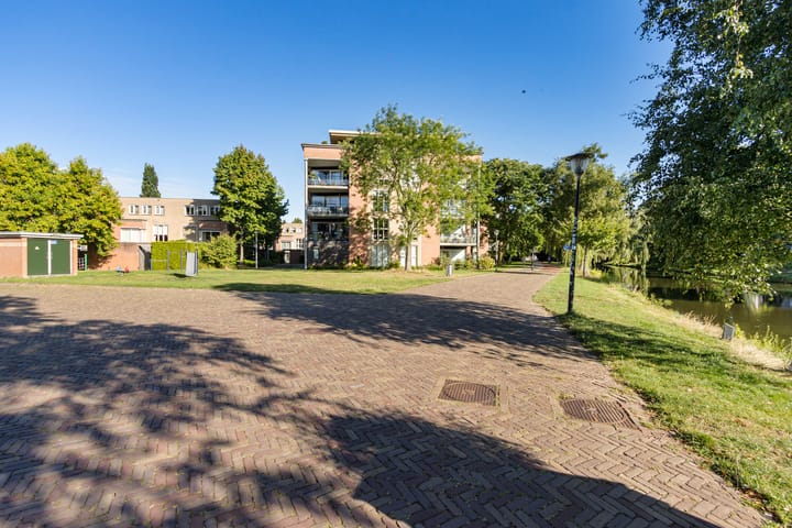 Foto 37 van Beatrixstraat 4