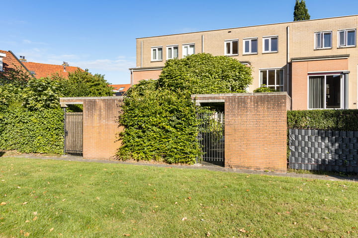 Foto 38 van Beatrixstraat 4