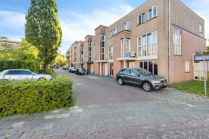 Foto 45 van Beatrixstraat 4