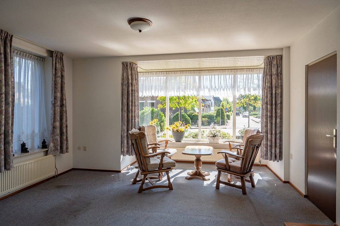 Foto 13 van Ruurloseweg 2