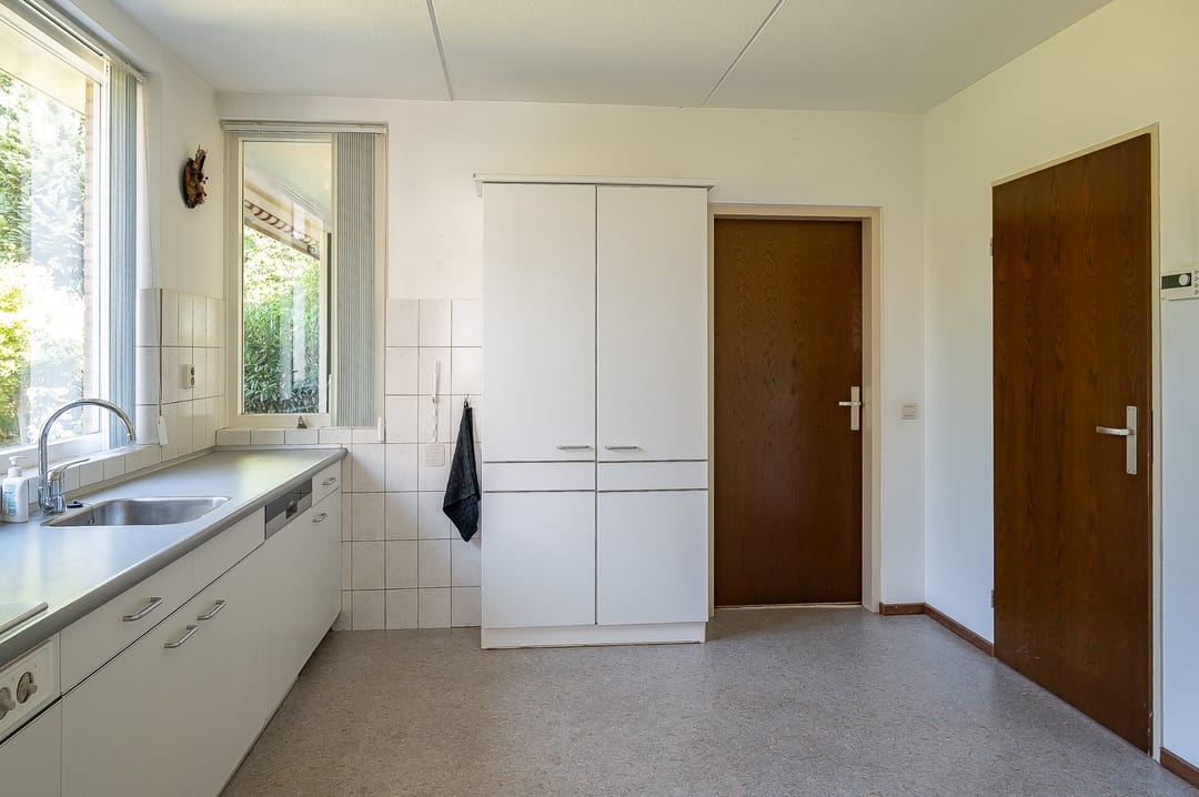 Foto 17 van Ruurloseweg 2