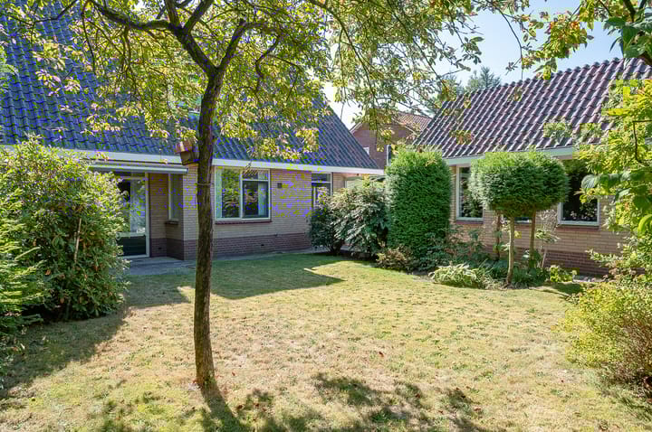 Photo 33 of Ruurloseweg 2