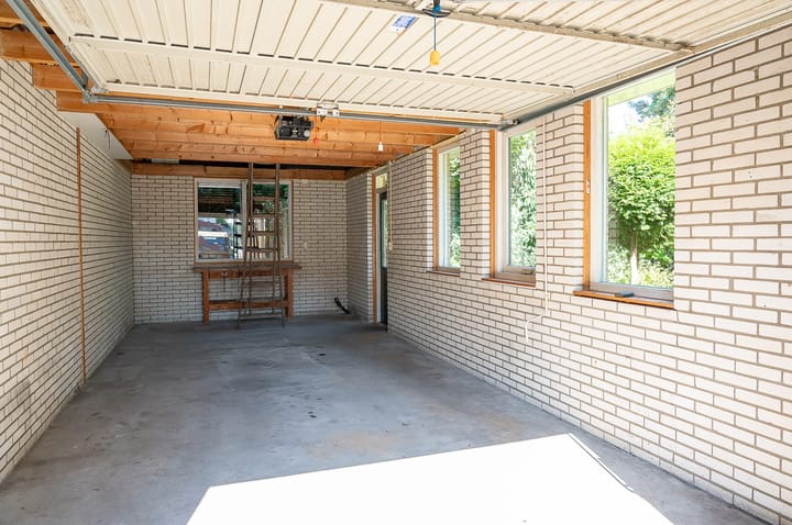 Photo 39 of Ruurloseweg 2