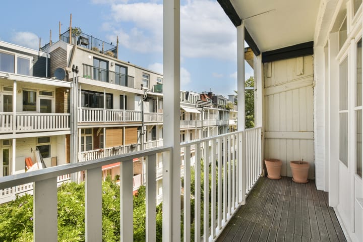 Foto 13 van Balthasar Floriszstraat 9-3