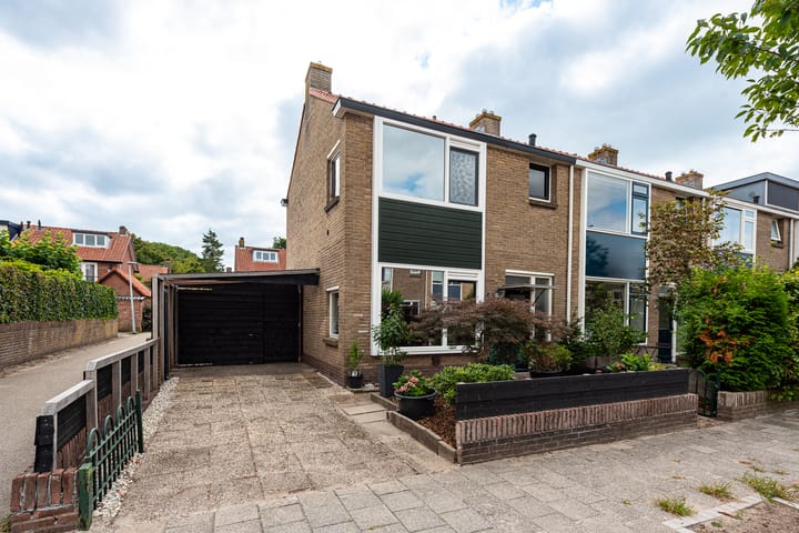 Foto 1 van J. van Galenstraat 41