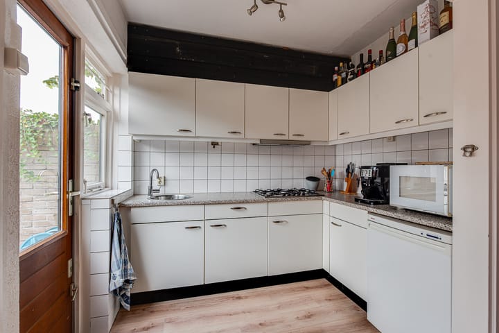 Foto 7 van J. van Galenstraat 41