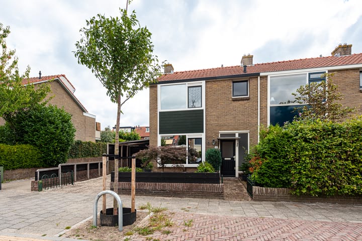 Foto 26 van J. van Galenstraat 41