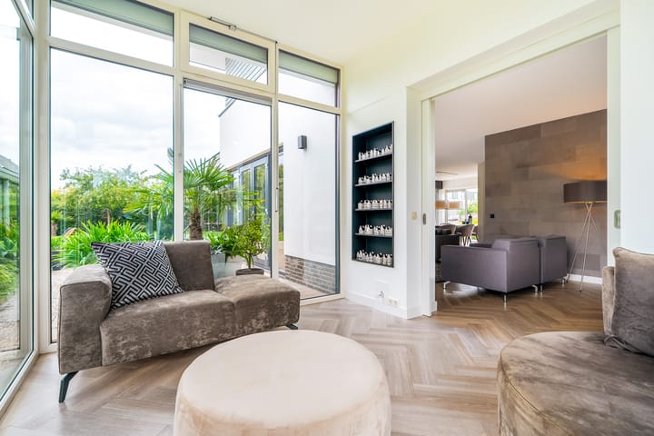 Photo 18 of Freya 11