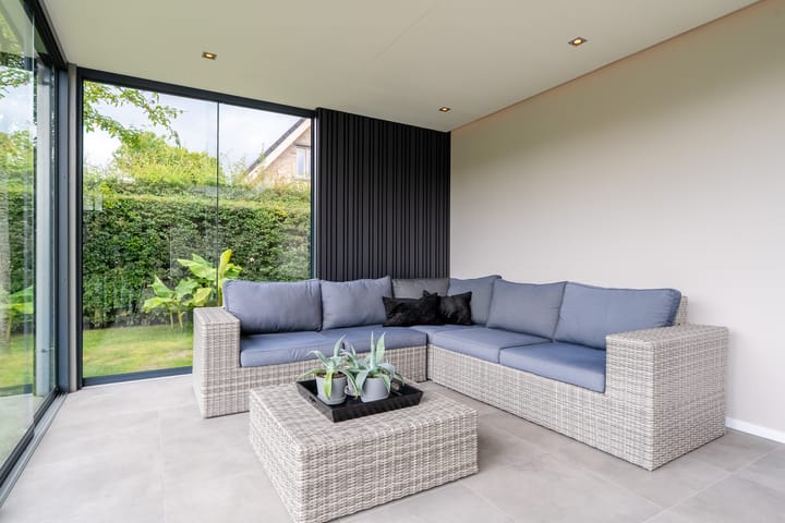 Photo 35 of Freya 11