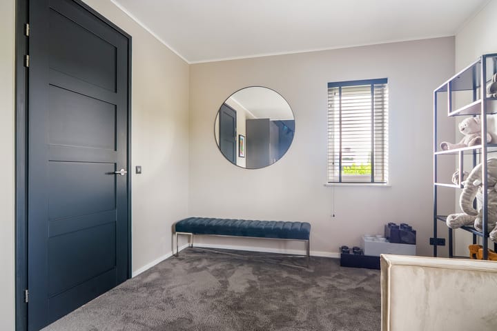 Photo 49 of Freya 11