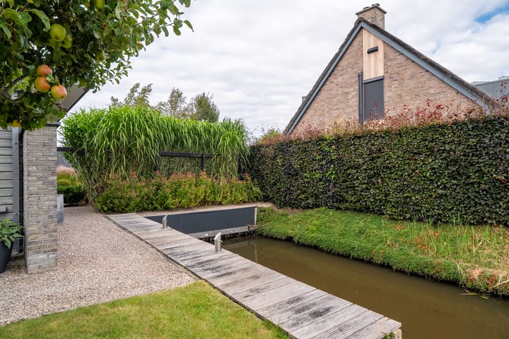 Photo 59 of Freya 11