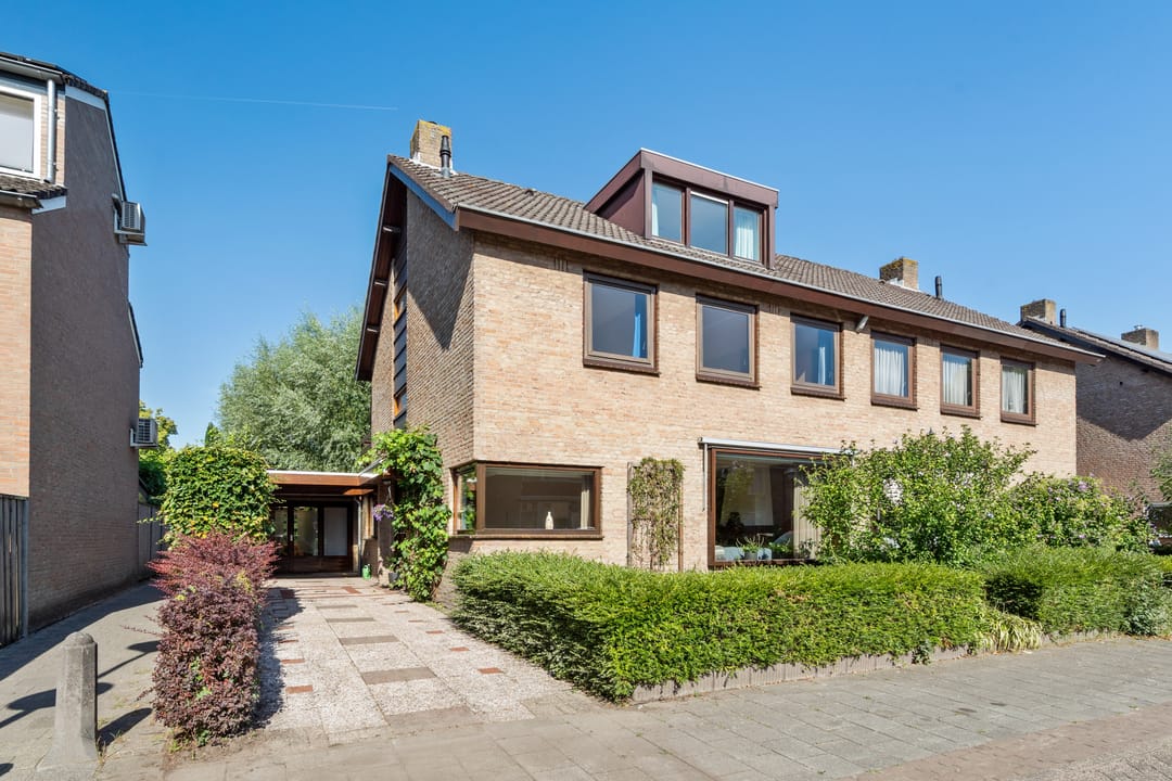 Foto 1 van Sirius 48