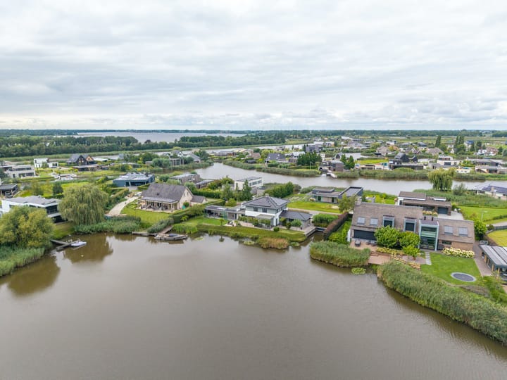 Photo 73 of Freya 11