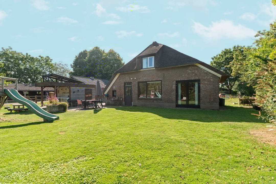 Photo 32 of Voordersteeg 5