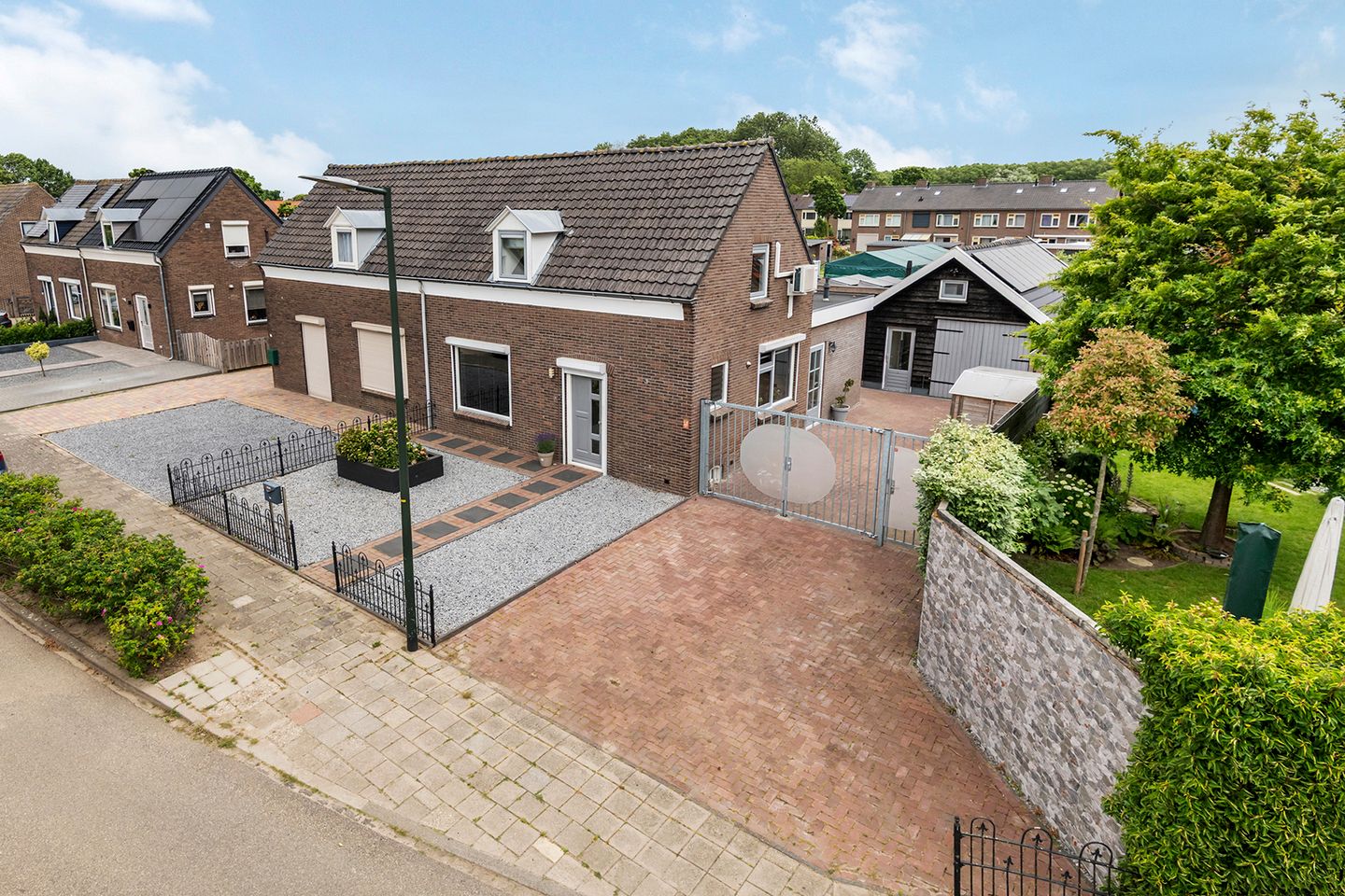 Photo 5 of Beatrixstraat 14