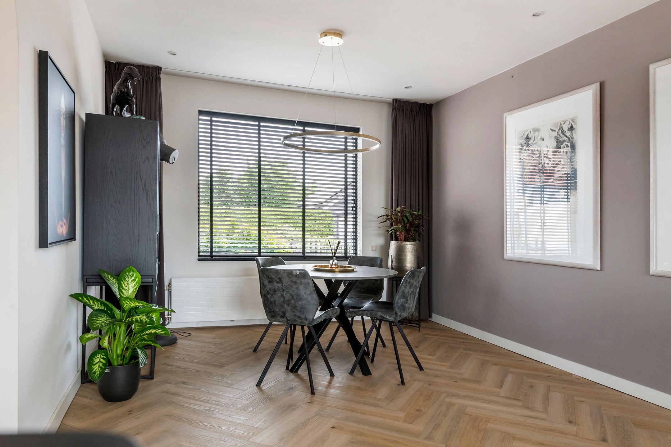 Photo 15 of Beatrixstraat 14