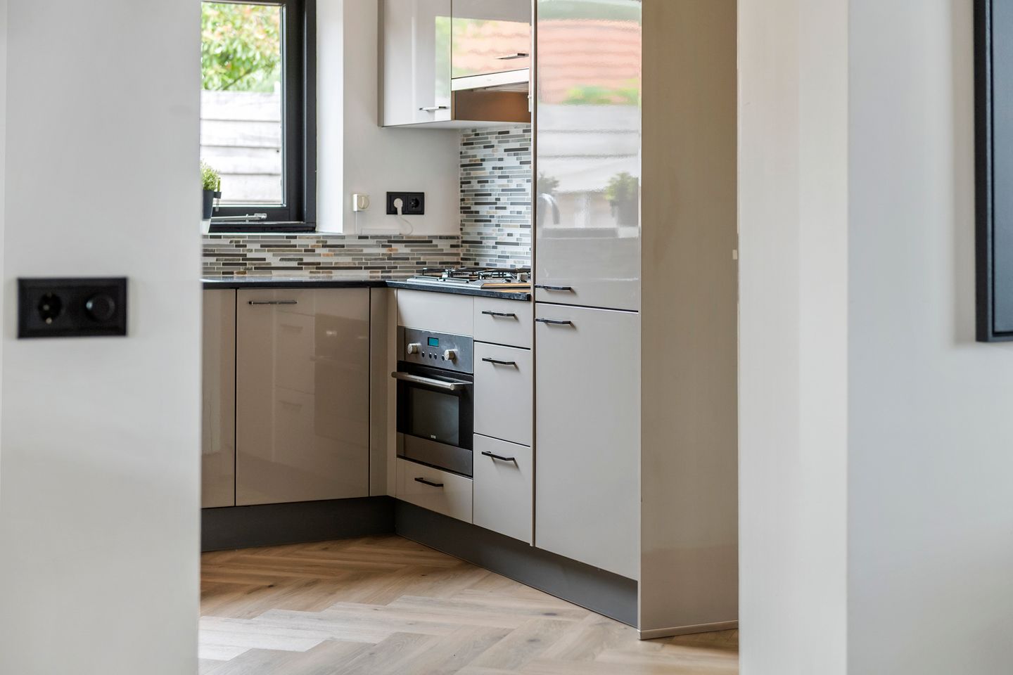 Photo 19 of Beatrixstraat 14