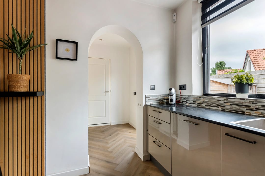 Photo 22 of Beatrixstraat 14