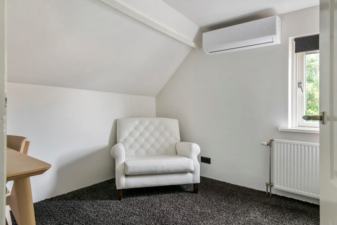 Photo 32 of Beatrixstraat 14