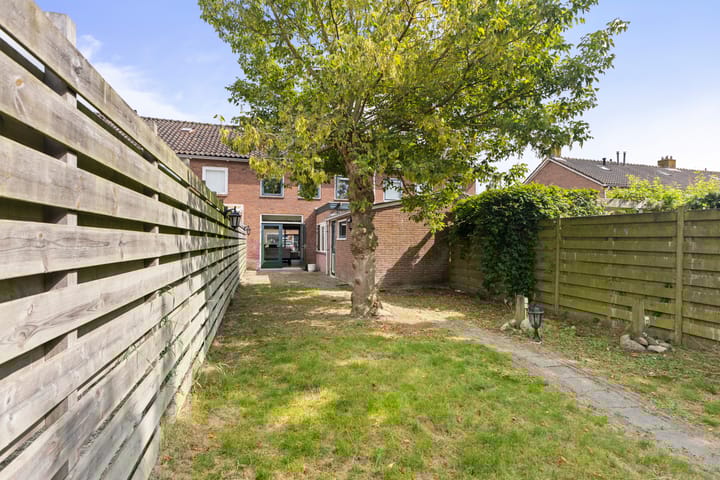 Foto 4 van Van Steenstraat 35