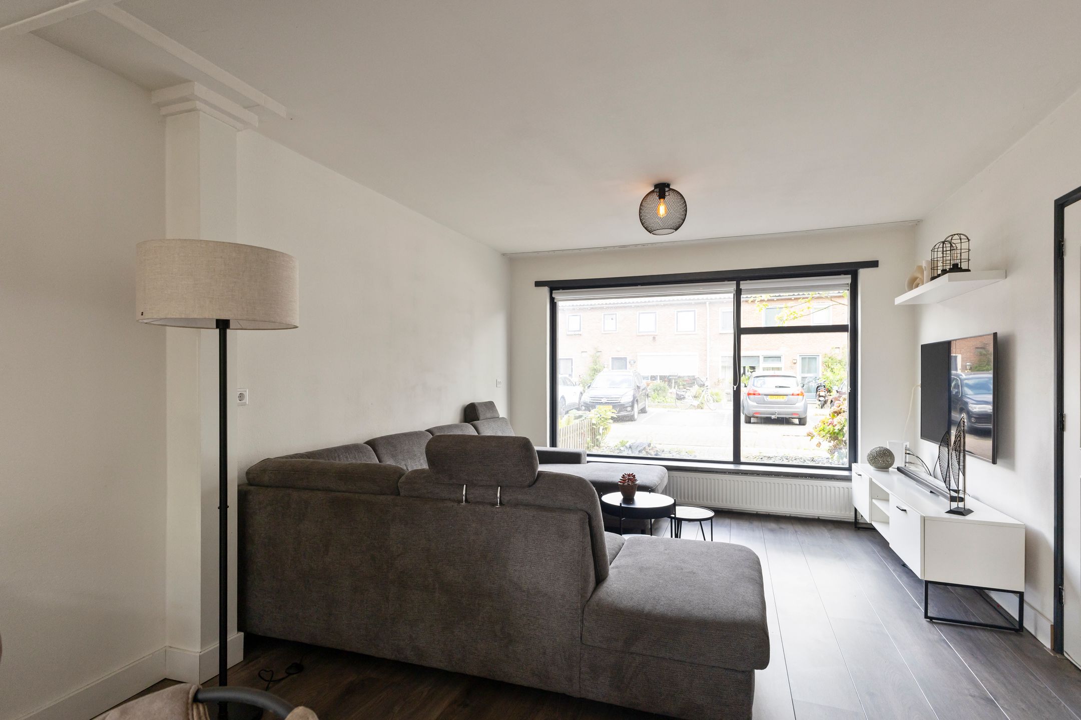 Photo 9 of Van Steenstraat 35