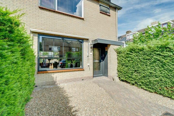 Photo 5 of Burgemeester van Trichtlaan 2