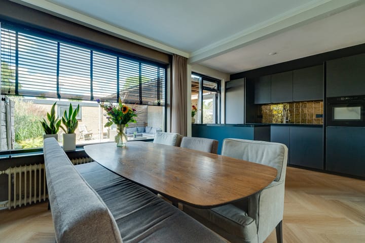 Photo 15 of Burgemeester van Trichtlaan 2