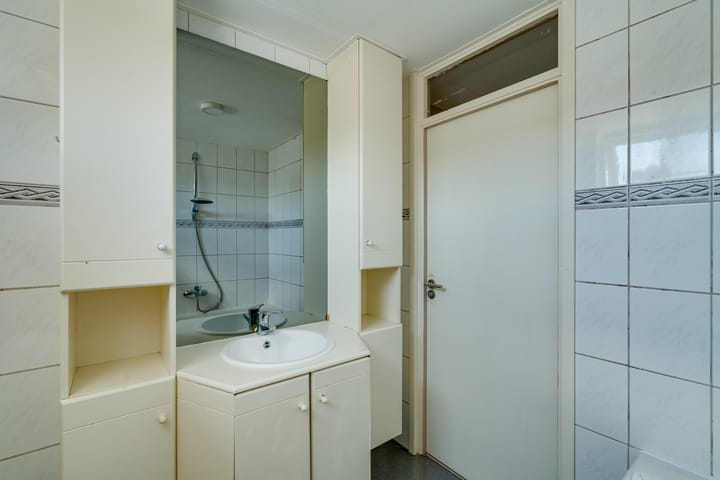 Photo 35 of Burgemeester van Trichtlaan 2