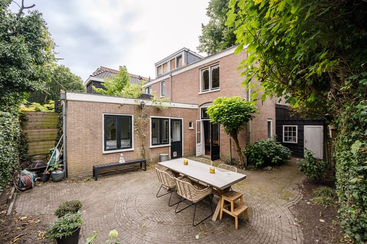 Foto 13 van Kerkplein 8