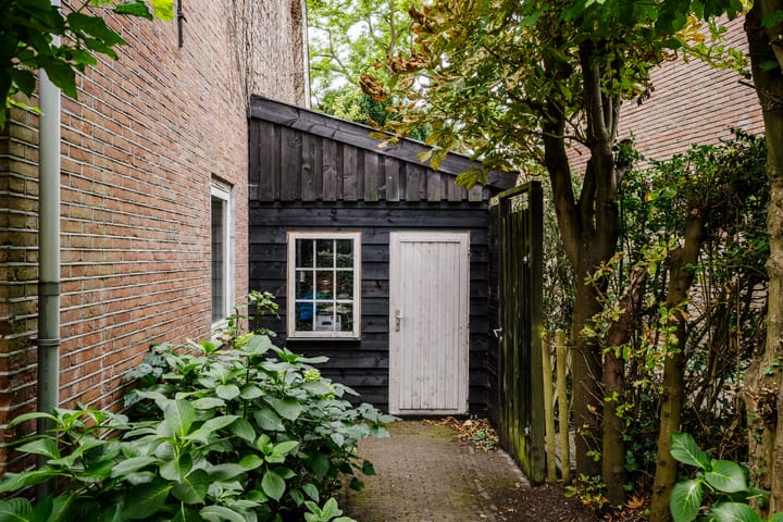 Foto 14 van Kerkplein 8