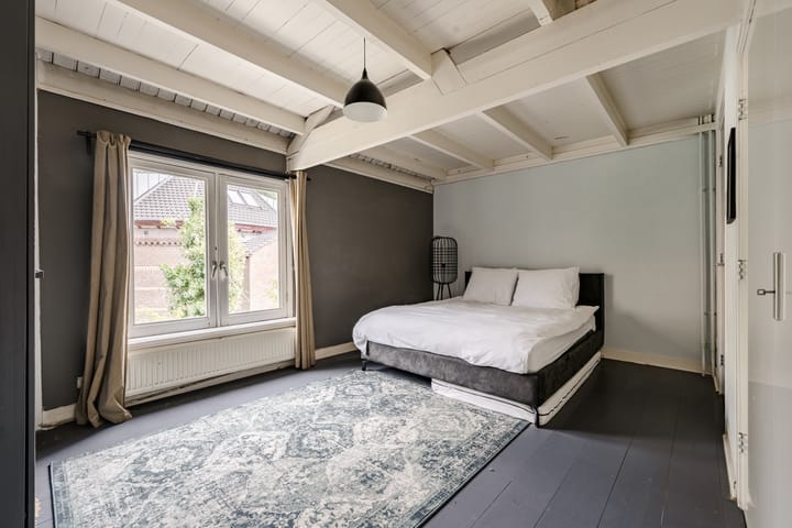 Foto 15 van Kerkplein 8