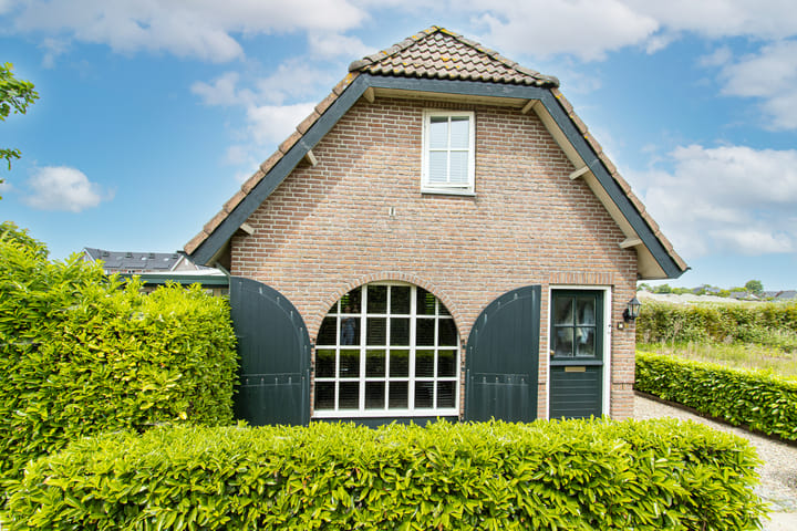 Foto 1 van Bronkhorst 8