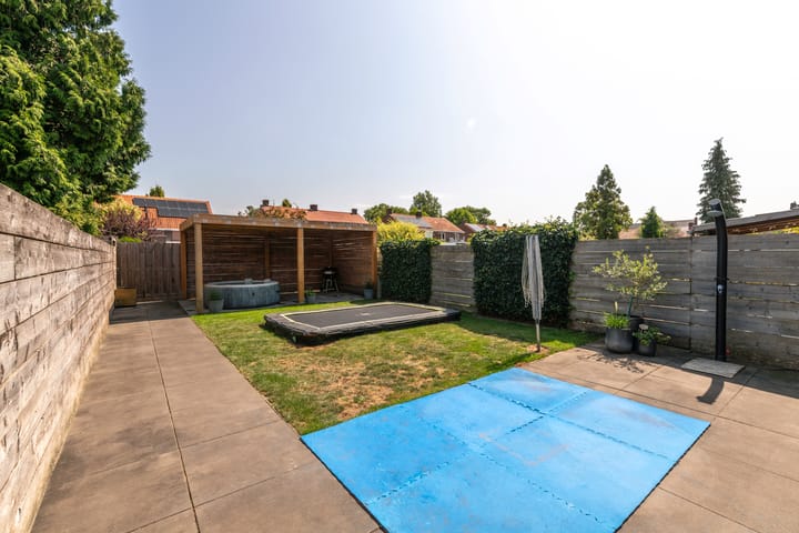 Photo 21 of Tuinstraat 18