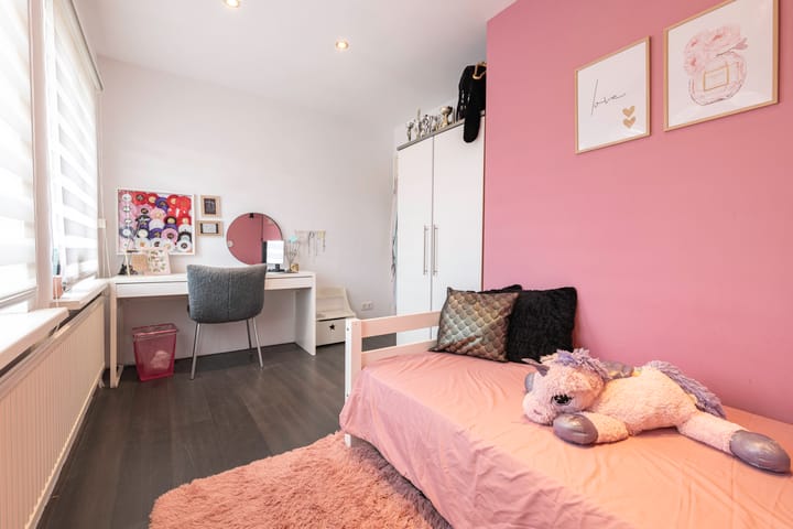 Photo 37 of Tuinstraat 18