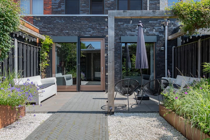 Photo 56 of Schimmerweg 11