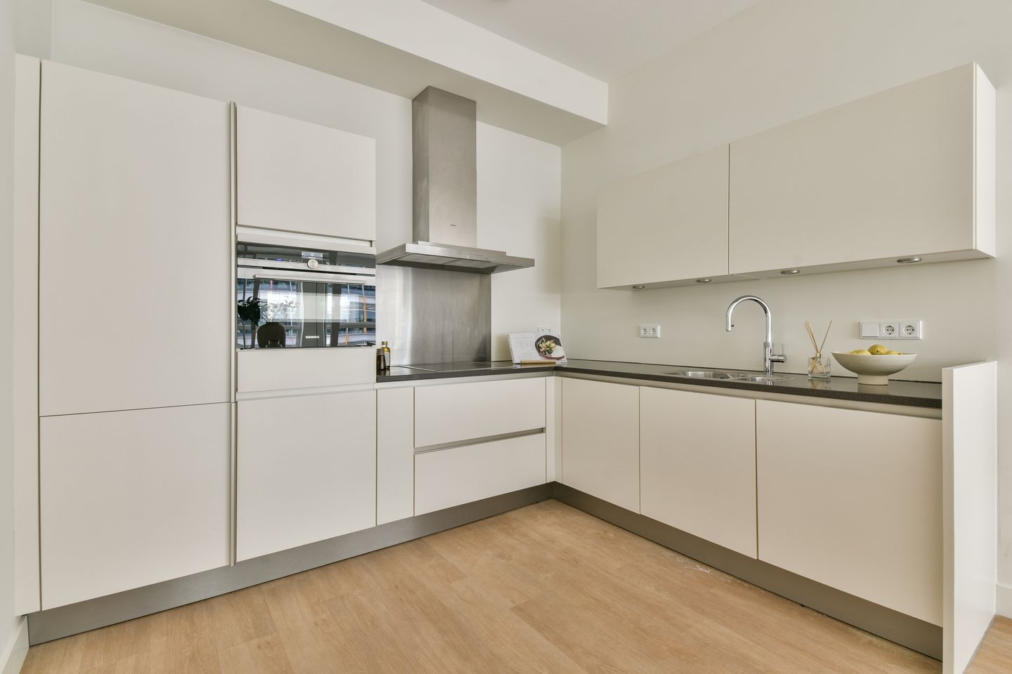 Foto 14 van Gustav Mahlerlaan 72