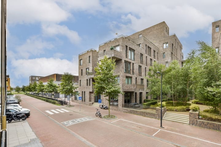 Foto 26 van John Blankensteinstraat 161-B