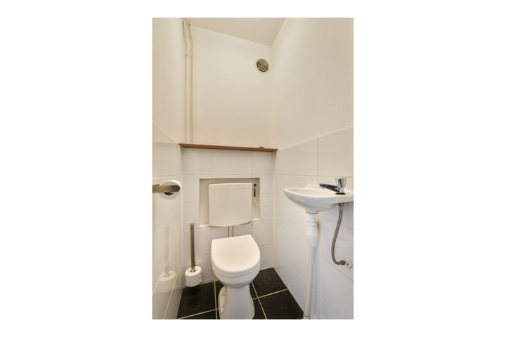 Photo 16 of Jan Witheijnstraat 36