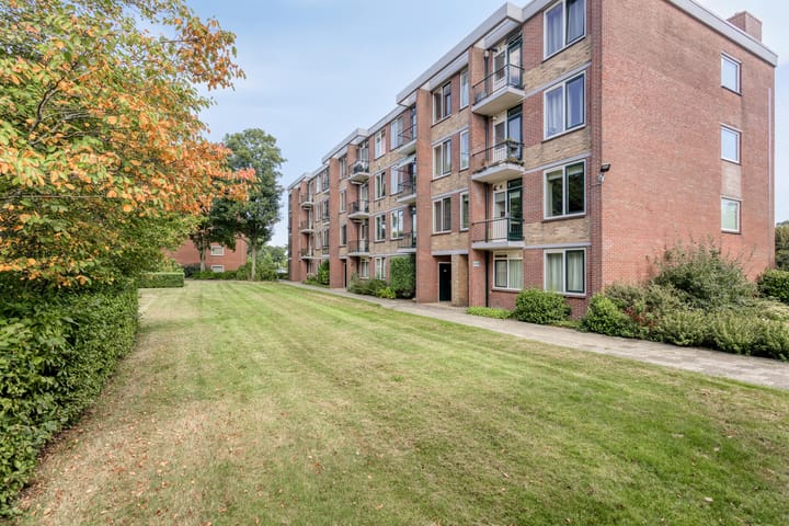 Foto 23 van Albardastraat 144