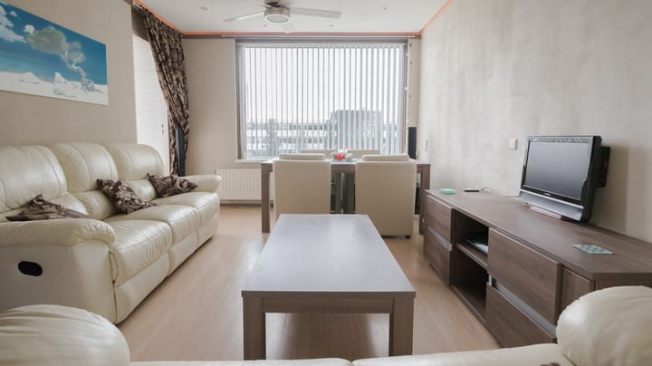 Foto 4 van Paramaribostraat 139