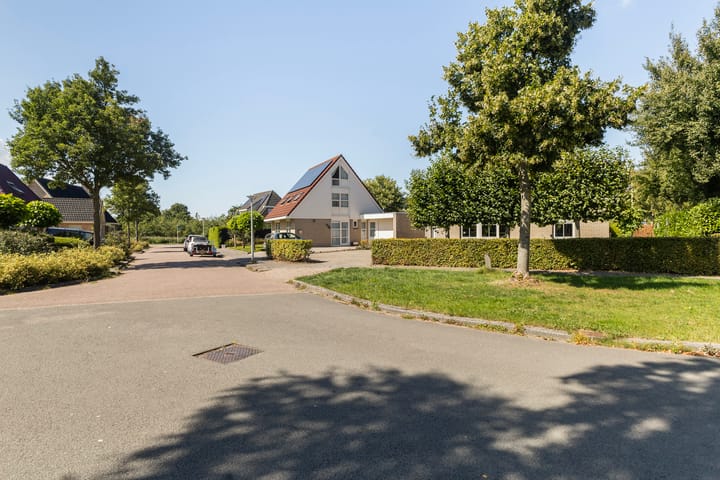 Photo 6 of Zegge 1-A