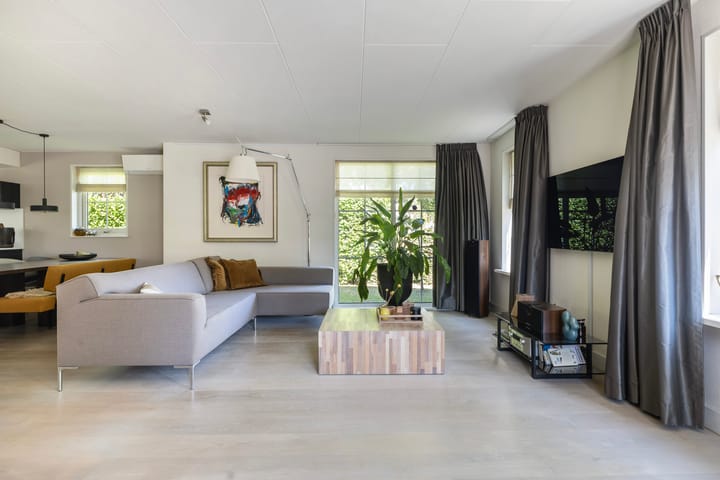 Photo 12 of Zegge 1-A