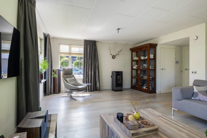 Photo 14 of Zegge 1-A