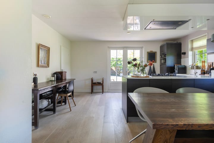 Photo 21 of Zegge 1-A