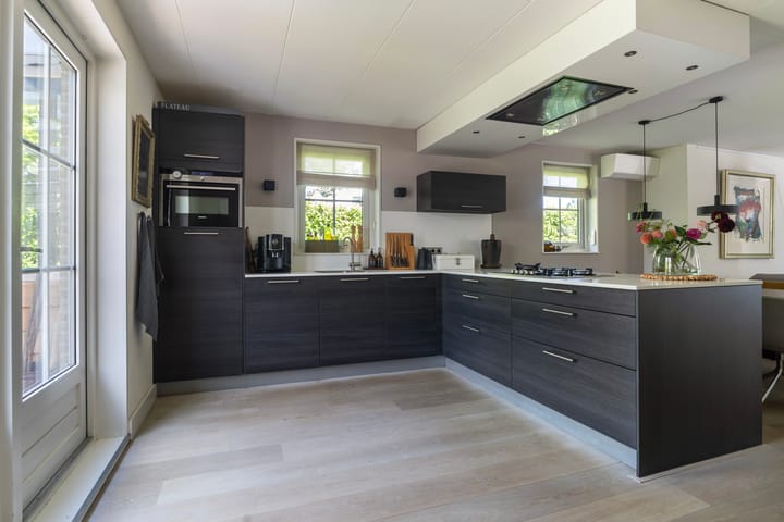 Photo 24 of Zegge 1-A