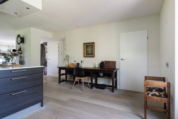 Photo 27 of Zegge 1-A